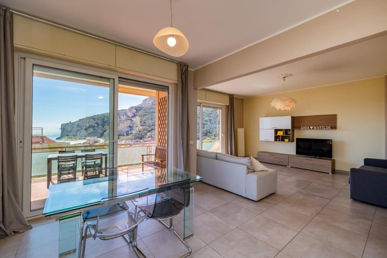 Casa Matilde - Appartamento Vista Mare - Con Posto Auto Фінале-Лігуре Екстер'єр фото