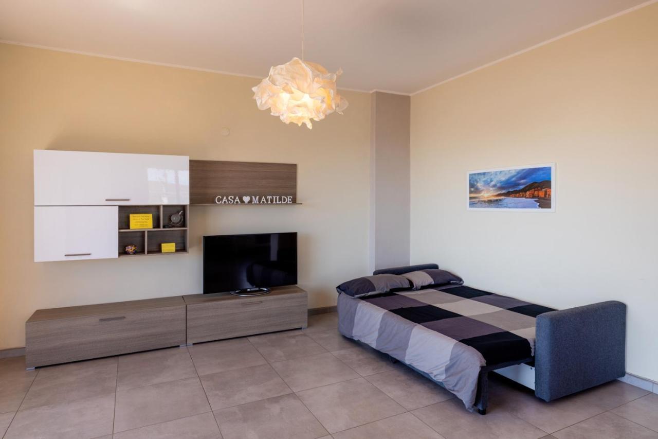 Casa Matilde - Appartamento Vista Mare - Con Posto Auto Фінале-Лігуре Екстер'єр фото