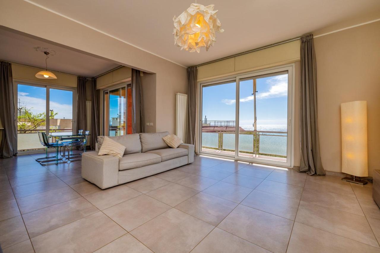 Casa Matilde - Appartamento Vista Mare - Con Posto Auto Фінале-Лігуре Екстер'єр фото