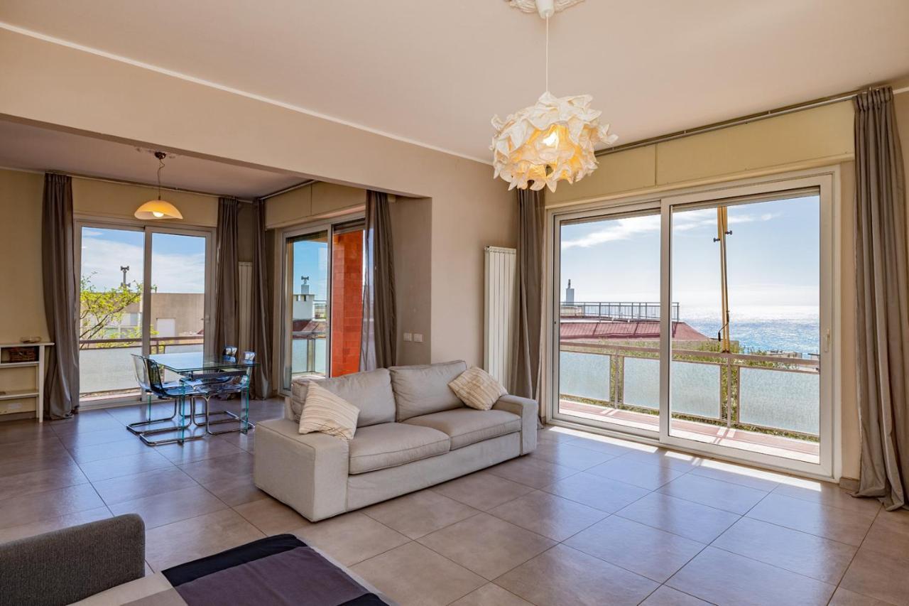 Casa Matilde - Appartamento Vista Mare - Con Posto Auto Фінале-Лігуре Екстер'єр фото